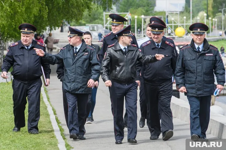 Руководство полиции просят помогать переводить сотрудников в проблемные регионы