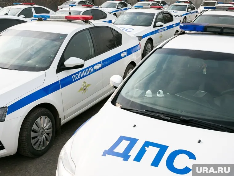 Полицейские передали информацию с помощью громкоговорителей