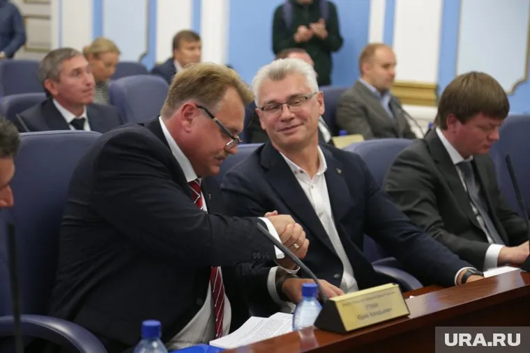 Источник: Алексей Грибанов (в центре) планирует сменить место работы в 2021 году