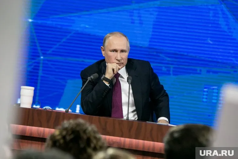 Самой популярной темой стал ответ президента на вопрос о женитьбе