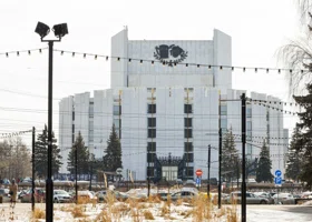 Из челябинского театра срочно эвакуировали зрителей