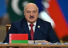 Лукашенко: Россия обладает большими козырями в ситуации на Украине