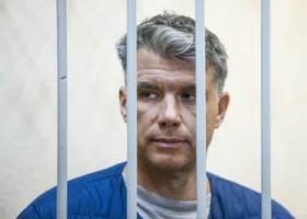 «Пуля попала выше сердца»: охранник рассказал об убийстве первого олигарха на Среднем Урале