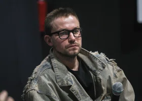 «Важен баланс»: психолог объяснила, что стоит за желанием Петрова пожертвовать карьерой