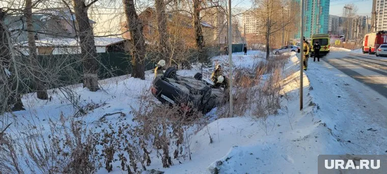 Водитель потерял управление во время обгона