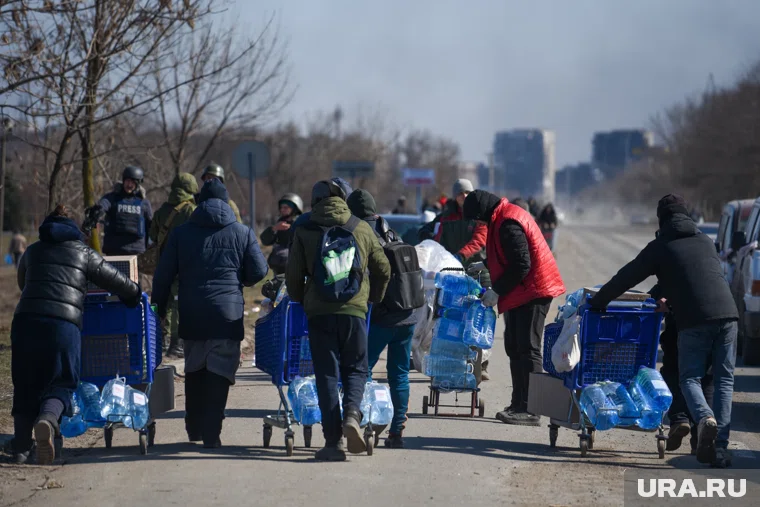 В Берлине закроют крупнейший пункт приема украинских беженцев