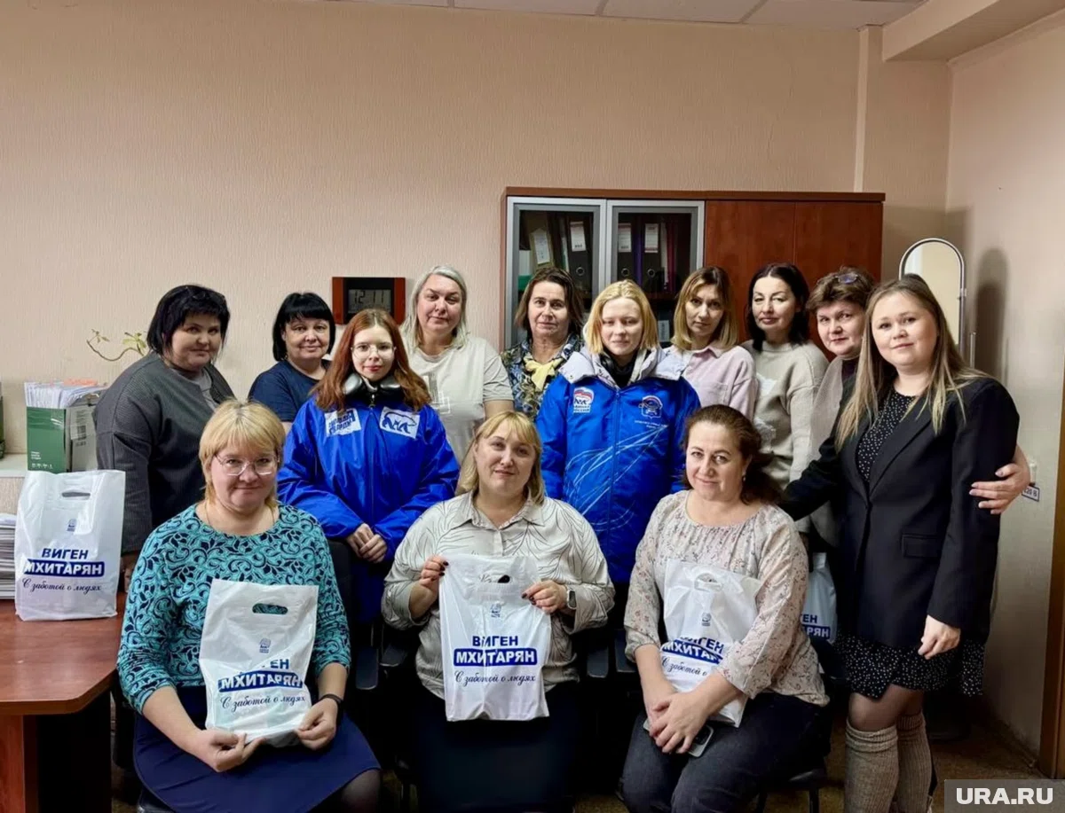 Ко Дню матери были вручены подарки от депутата