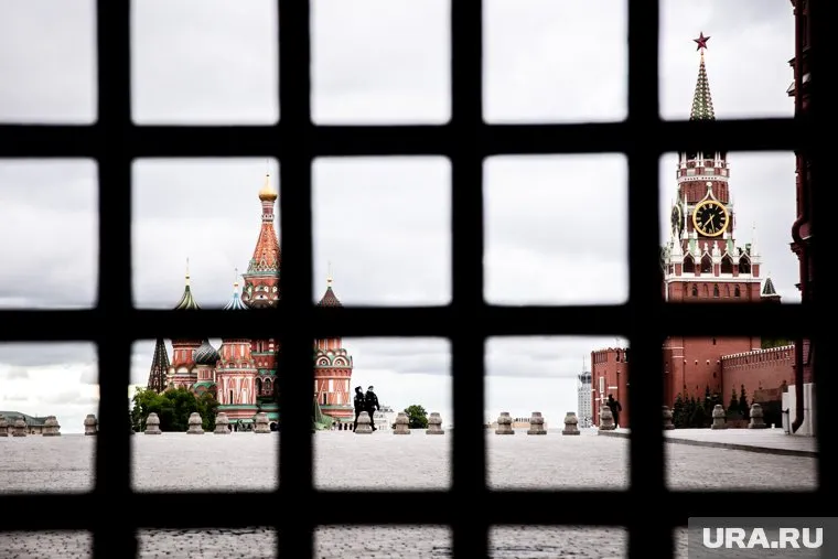 Уже в июле в России может быть объявлен локдаун, если не изменится ситуация с коронавирусом, считает Георгий Викулов