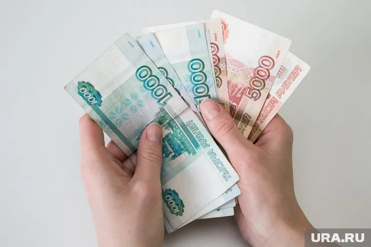 Жительница Иванова зарабатывает, используя имя модельера для своего музея