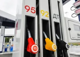 В городах ЯНАО за месяц дизельное топливо упало в цене на 15%