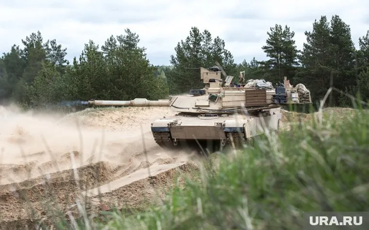 На авдеевском направлении уничтожили американский Abrams, экипаж бежал