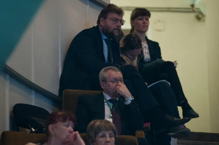 Встреча с партийным активом Западного управленческого округа. Свердловская область, Первоуральск , дубичев вадим