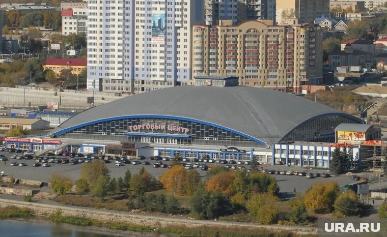 Торговый центр может объединить дизайнеров одежды