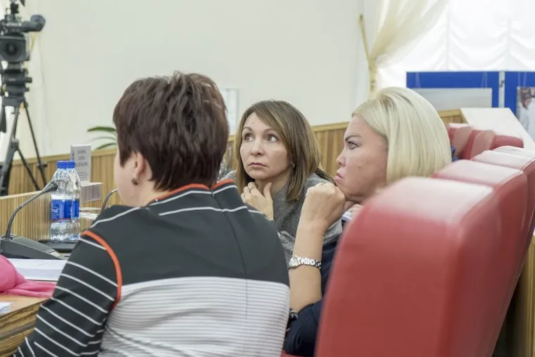 Заседание законодательного собрания ЯНАО. Салехард, панова елена