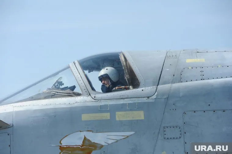 Курсантам запретили покидать территорию училища