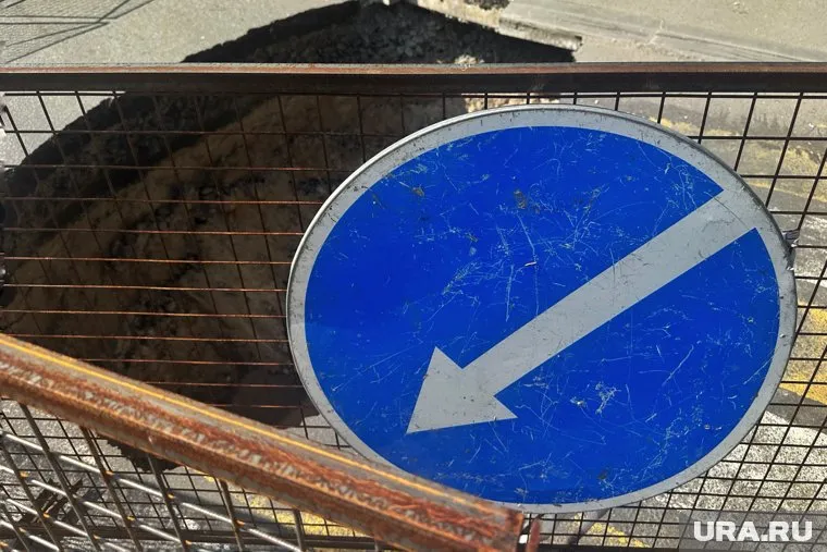 Коллектор по улице Дзержинского в Кургане принимает треть стоков со всего города