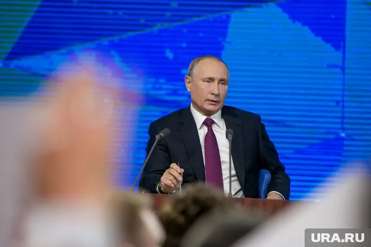 Путин принял отставку Говоруна