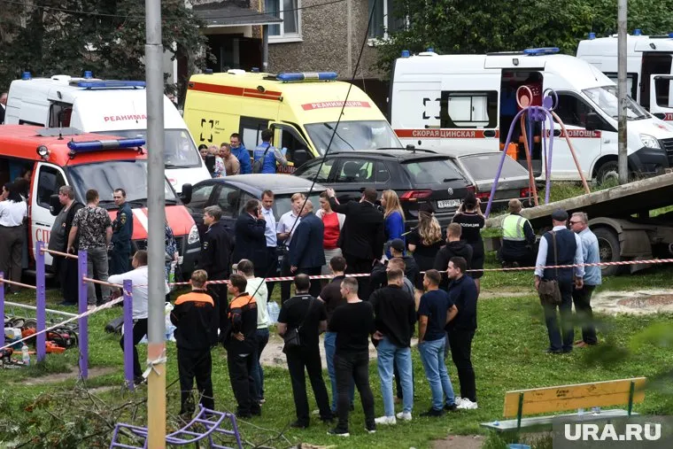 Место ЧП оцеплено, спасательные работы продолжаются