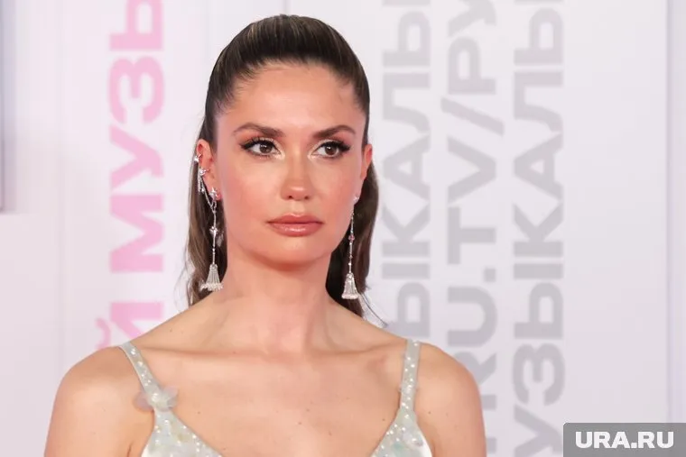 Агата Муцениеце празднует день рождения 1 марта