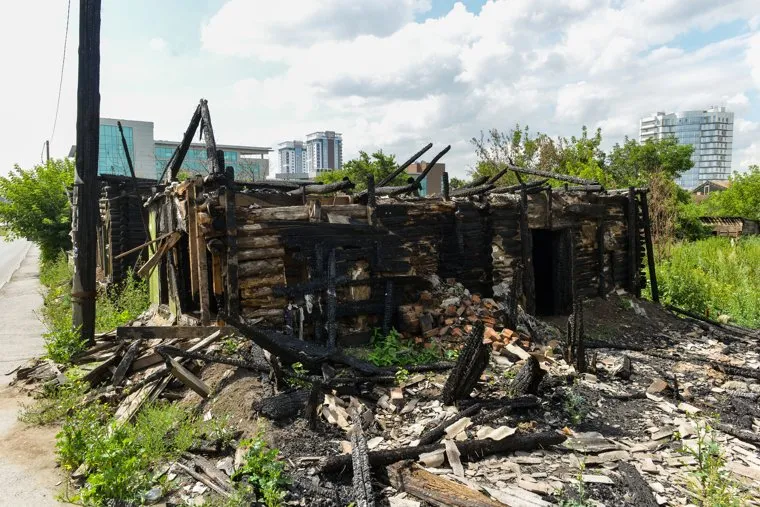 Стройка Лакницкого на Российской. Челябинск 