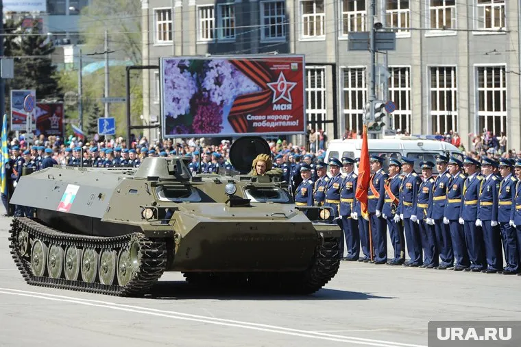 Вахтовик погиб под гусеницами тягача