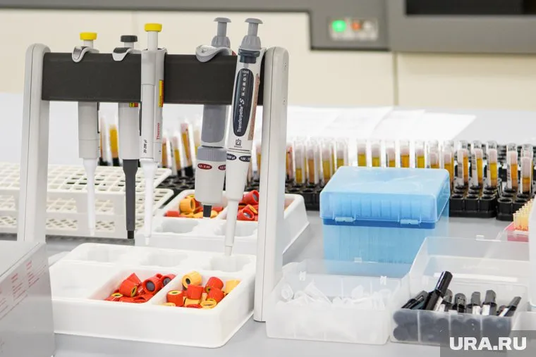 В лаборатории примут далеко не всех желающих