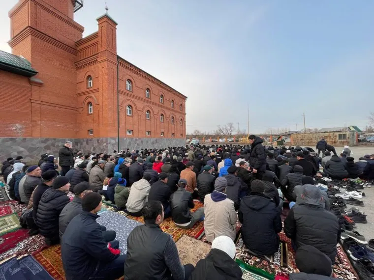 Курганские мусульмане отметили праздник Ураза-байрам