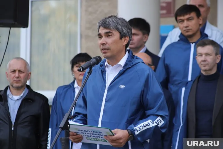 Евгений Кафеев переходит на работу в Уральский МКС «Единой России»