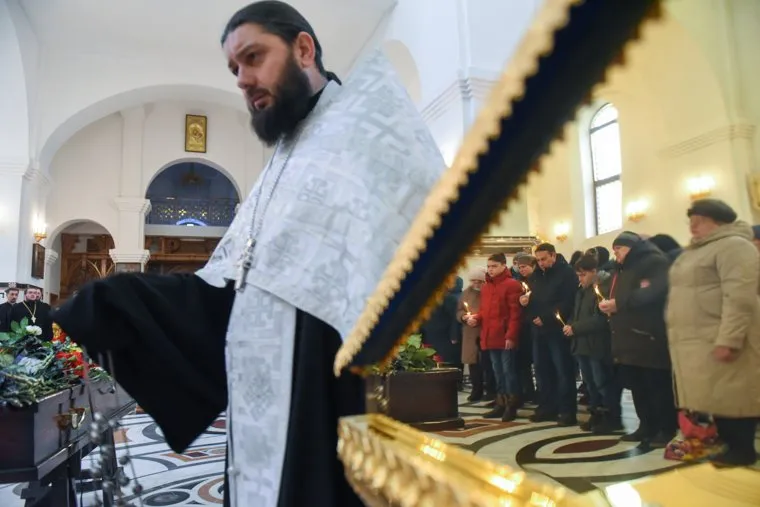 Похороны погибших учителей Горловка ДНР. Горловка ДНР