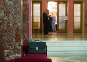 Общественники Севастополя не дали избраться в ОП фавориту местных властей