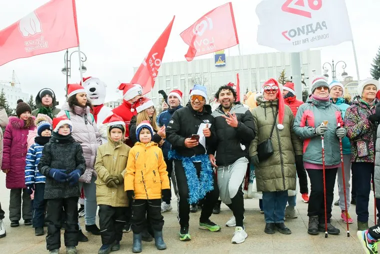 Забег Дедов Морозов. Тюмень