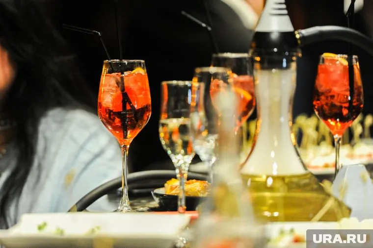 Ресторан имеет дизайнерский ремонт