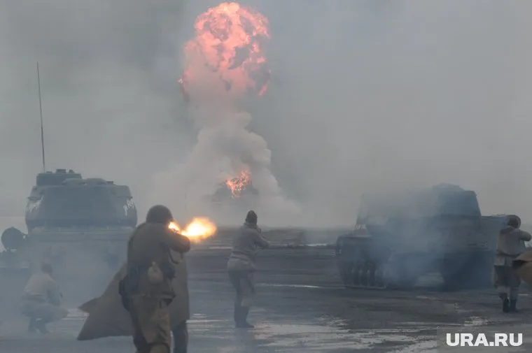 Военную технику пришлось тушить тряпкой