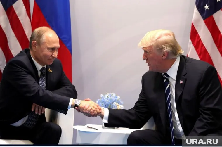 Владимир Путин и Дональд Трамп затянули встречу на два часа