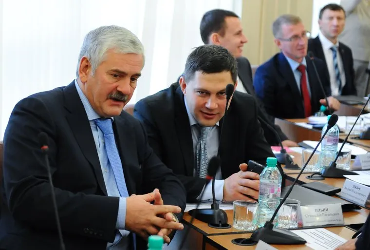 Заседание городской думы. Челябинск., шумаков владимир, ильин станислав