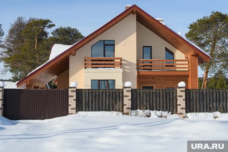 Цены на коттеджи рухнули из-за снижения спроса