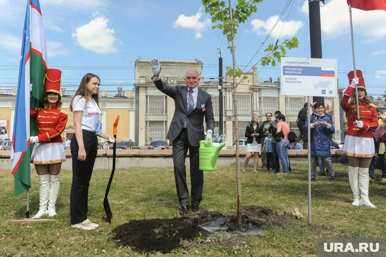 Два года назад экс-губернатор Дубровский обещал превратить это место в «гордость Южного Урала»