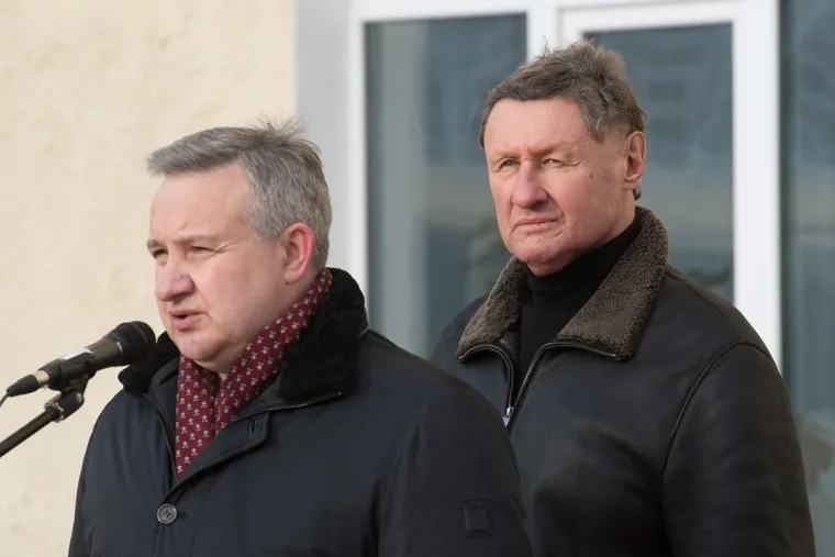 Открытие памятной таблички генерал-майору Александру Павлову. Екатеринбург