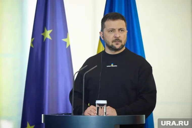 Владимиру Зеленскому предлагают остановить конфликт
