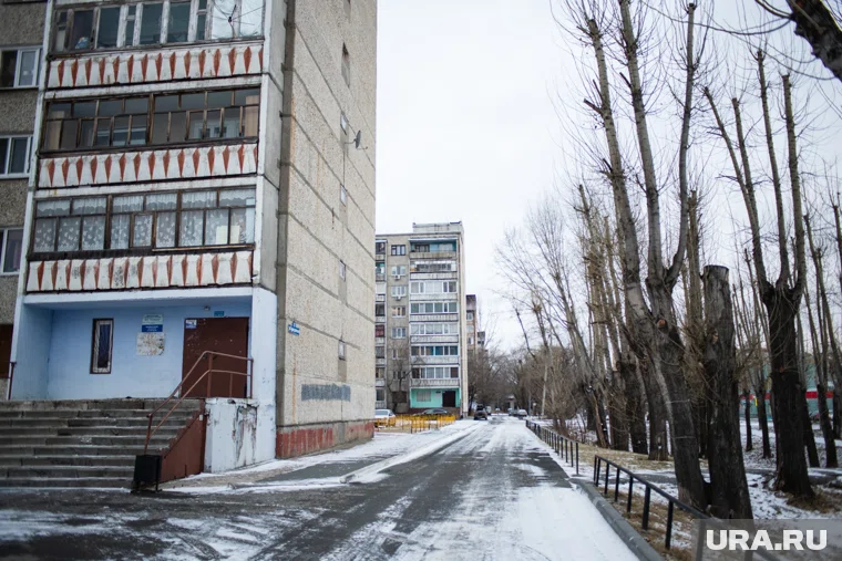 Дома стоят на улице Судостроителей