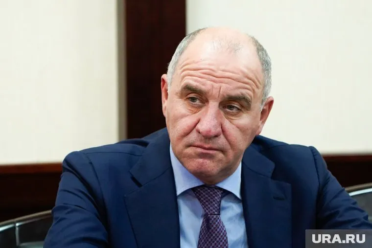 Президент Карачаево-Черкессии наградил сына Кадырова орденом «За заслуги перед Карачаево-Черкесской Республикой»