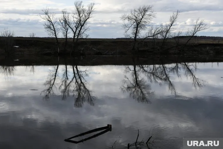 Для открытия шоссе Тюнина уровень воды должен опуститься на десять сантиметров