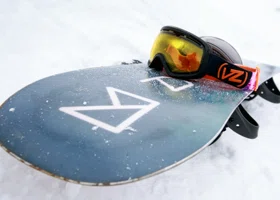 Аналитики зафиксировали ажиотажный спрос на лыжную амуницию в ХМАО