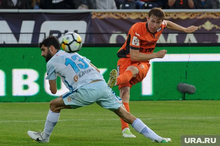 ФК «Урал» проиграл 0:4 «Зениту» (архивное фото)