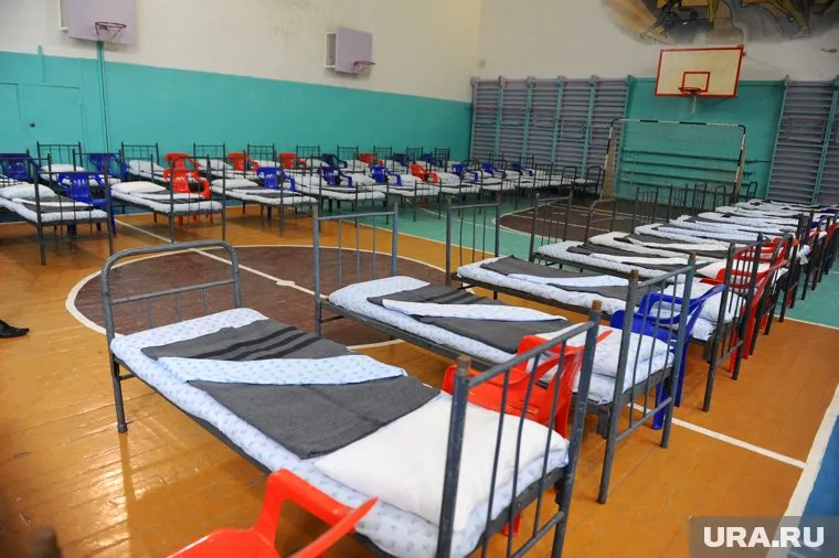 В понедельник планируется отправить еще 15 поездов с беженцами из Донбасса