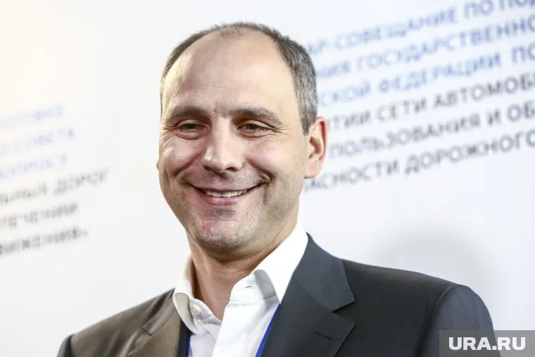 Денис Паслер за год заработал более 200 миллионов рублей