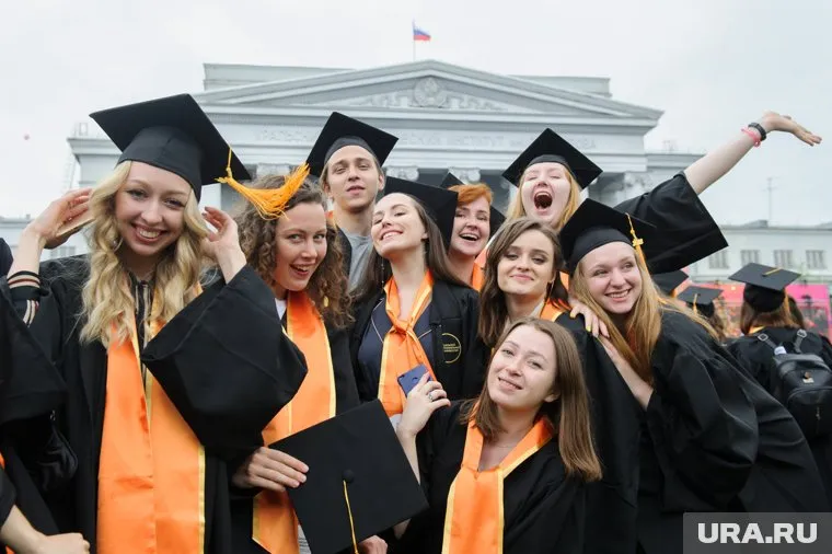 Технические профессии развиваются быстрее, чем гуманитарные