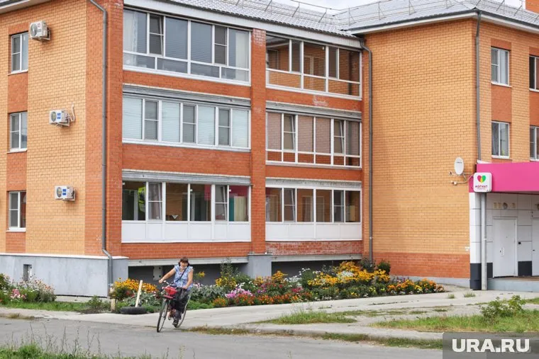 Администрация намерена выселить еще шестерых людей