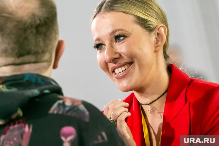 Правоохранители задержали троих подростков, которые готовили покушения на Собчак и Симоньян