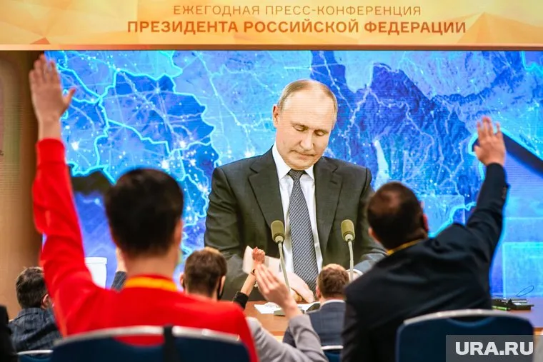 Сургутские чиновники проигнорировали ремонт дороги, о которой заявлялось на прямой линии Путина